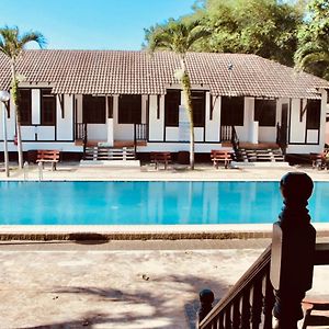 Lis Na Ree Resort